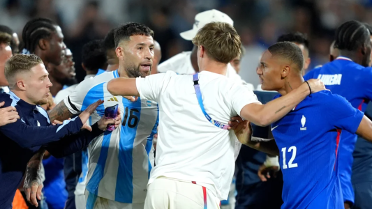 Incidentes tras el final de Argentina-Francia: Millot celebró el triunfo con gestos al banco argentino