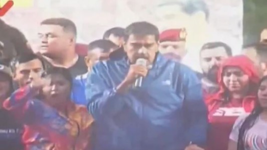 "Fuera WhatsApp de Venezuela": Maduro le declaró la guerra a otro enemigo