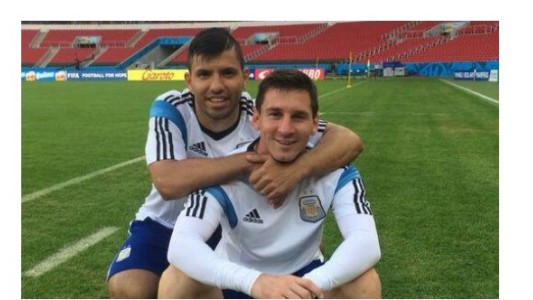 Messi y Agüero, candidatos al premio de mejor jugador del mundo de la FIFA