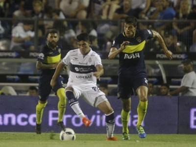 Boca ganó en La Plata y quedró su racha de visitante