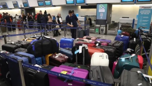 Comenzaron a normalizarse los vuelos en Aeroparque tras las asambleas de los gremios aeronáuticos
