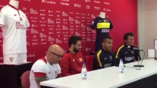 Tevez: "Hacer algo parecido a lo que hace Messi es imposible"