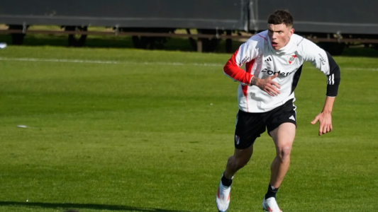 A 41 días de ser presentado en River, Franco Carboni rescindió su préstamo