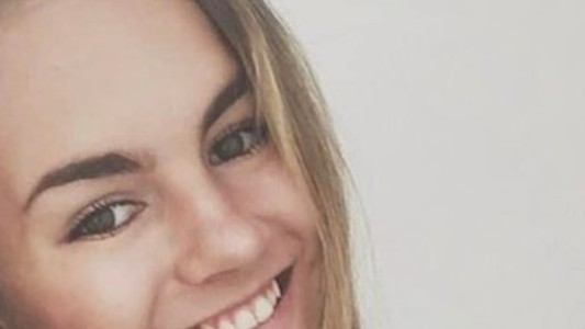 Quiso hacerse una selfie en el castillo de la Bella Durmiente y cayó al vacío