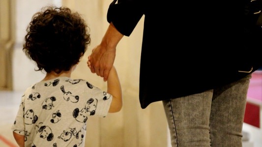 Córdoba hace una convocatoria nacional para familias que quieran adoptar a un niño de 9 años