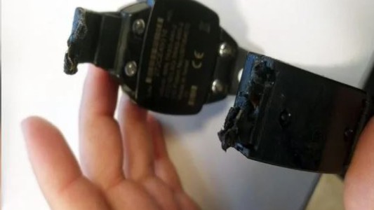 Aprovechó la salida transitoria, rompió la tobillera electrónica y se fugó