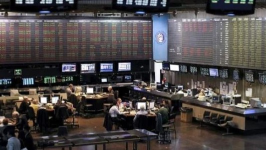 La Reserva Federal de los EE.UU rebajó su tasa de interés: subieron los bonos y se recuperaron las acciones