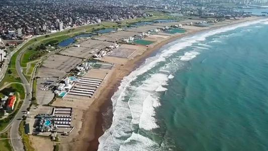 Verano 2025: cuánto costará alquilar una casa o departamento en Mar del Plata