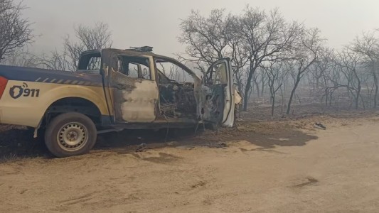 Incendios en Córdoba: un policía resultó con quemaduras por salvar a una mujer de 80 años de las llamas