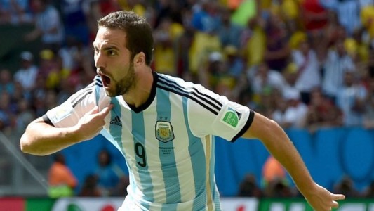 Higuaín: "A veces es difícil aceptar la crítica"