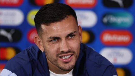 Gago, en contacto con Paredes para que juegue el Mundial de Clubes con Boca