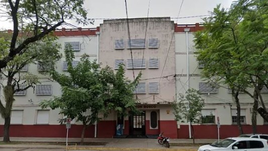 Denuncian a alumnos de un colegio de Chaco por la venta de fotos de compañeras desnudas creadas con IA