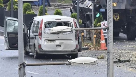 Turquía: un ataque terrorista contra una empresa aeroespacial causó víctimas