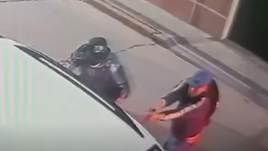 Militar retirado se resistió a un robo a tiros y mató a un asaltante en Villa Sarmiento