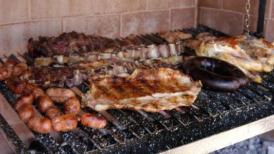 El 70% de los argentinos restringió el consumo de carne por la pérdida del poder adquisitivo