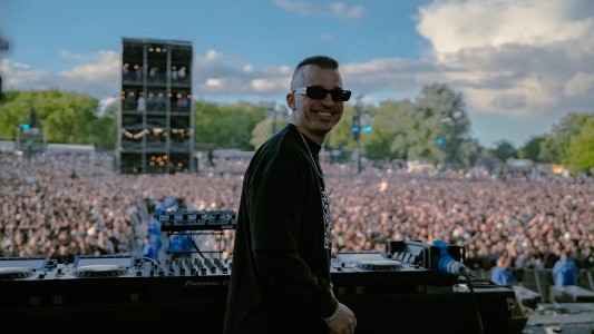 Parte de lo recaudado por el show de Michael Bibi en Buenos Aires será donado al Instituto de Oncología Angel Roffo