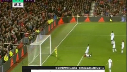 "Escorpión" y golazo en Inglaterra