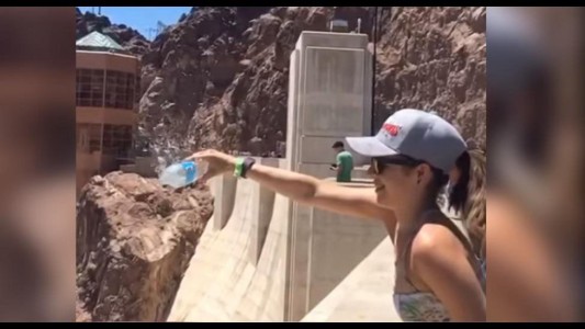 La misteriosa represa en la que el agua "cae" para arriba