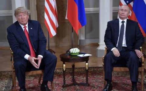 Trump habló por teléfono con Putin y le aconsejó abstenerse de intensificar la guerra en Ucrania