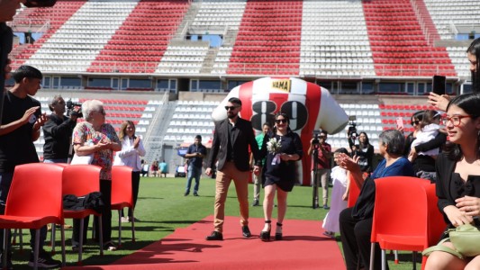 Santa Fe: comenzaron los casamientos en el estadio de Unión
