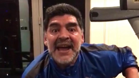 Maradona: "Si a Riquelme le hubiesen ofrecido 50 millones de dólares de China, estaría hablando chino"