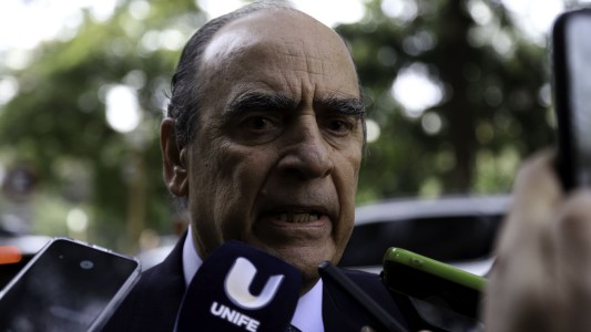 Francos pidió "no tomar al pie de la letra cada uno de los comentarios" de Milei tras la polémica con Villarruel