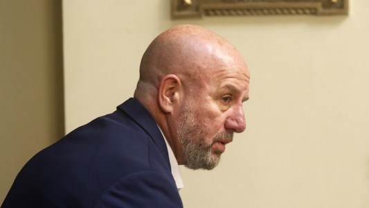 Wolff echó al responsable civil del Ministerio de Seguridad y al director de Alcaidías de la Policía