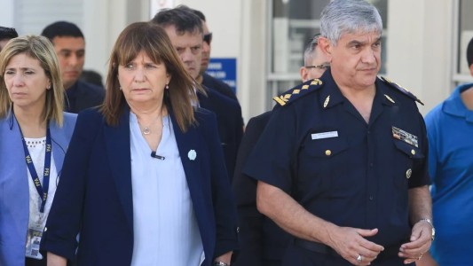 El jefe de la Policía Federal usó un avión de la fuerza para llevar familiares a su casamiento en Corrientes