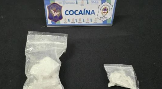 Detuvieron a un efectivo del Servicio Penitenciario cuando trataba de ingresar drogas a una cárcel