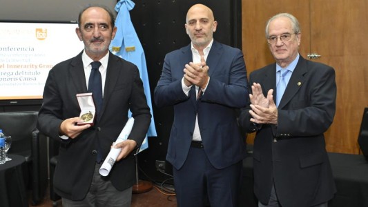 Entregaron el Honoris Causa de la UBA al filósofo español Daniel Innerarity Grau