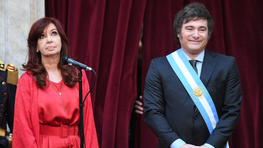 Cristina Kirchner le respondió a Milei y se desligó de Kuider: "Si hubiera sido mío no votaba la Ley de Bases"