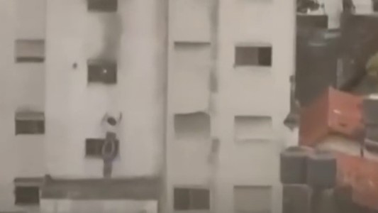 "Si quiero vivir, tengo que saltar", habló la sobreviviente del incendio en el hotel de Mar del Plata