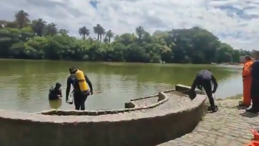 Un hombre se arrojó a los Lagos de Palermo: operativo para rescatarlo