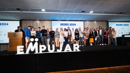 Empleo formal: 530 jóvenes consiguieron su primer trabajo en 2024 y lo celebraron junto a la fundación Empujar