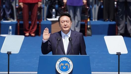 El Parlamento surcoreano aprobó la destitución contra el presidente Yoon