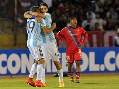 Atlético Tucumán se sobrepuso a todo y entró en la fase regular de la Libertadores