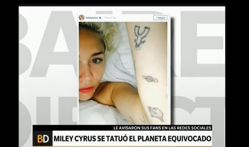 Miley Cyrus se tatuó el planeta equivocado