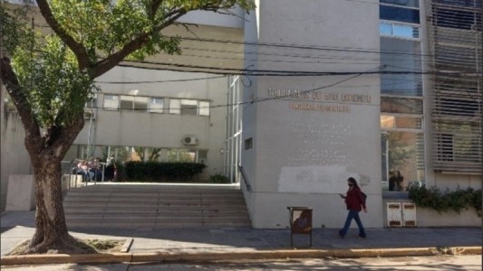 Denuncian que una adolescente fue abusada por un empleado de seguridad en su fiesta de graduación