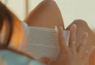 Basada en una historia real, lanzan una novela que enlaza el presente y el pasado a partir de los secretos de una casa