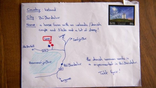 Como no se acordaba la dirección, dibujó un mapa en el sobre de la carta y esta llegó a su destino