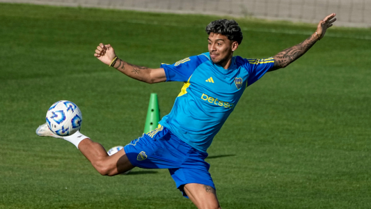 Con una negociación relámpago, Juan Sebastián Verón le arrebató una figura de Boca a Juan Román Riquelme