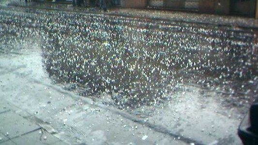 Fuerte caída de granizo en el AMBA en el primer día de 2025