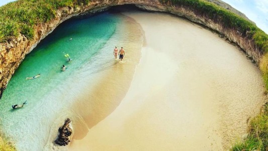 La playa que sólo permite 15 turistas a la vez