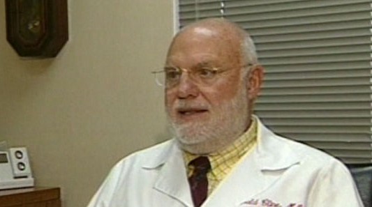 Escándalo por un médico que usó hasta 50 veces su esperma para inseminar a mujeres