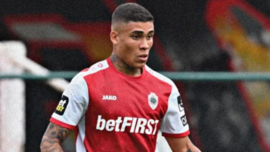 Boca compró el pase de Ayrton Costa en 3,5 millones de dólares