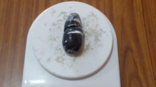 Una mujer intentó meter cocaína a la cárcel de Coronda oculta en sus genitales