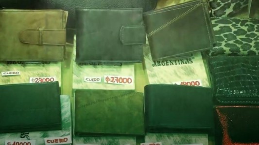 Billetera, la próxima víctima del teléfono celular