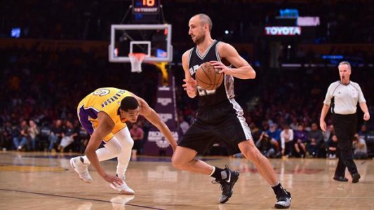 Manu Ginóbili, "el pibe de 40" que hace historia en la NBA