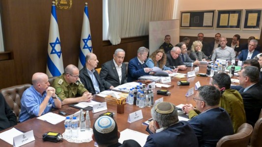 Israel aprobó el acuerdo de tregua en Gaza y la liberación de rehenes comenzará el domingo