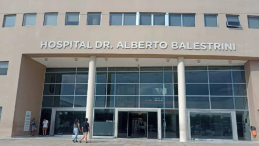 Un policía de la Ciudad está grave tras ser baleado durante un intento de robo en Camino de Cintura